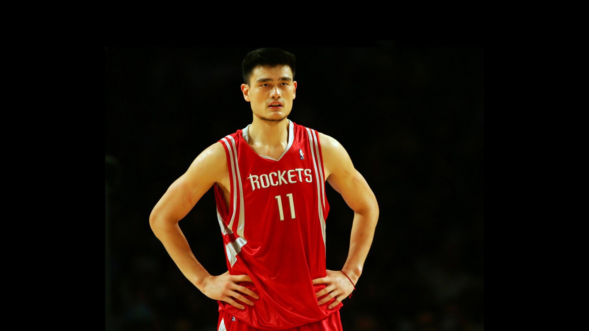 双线激战！NBA与CBA常规赛综述引爆篮球迷狂欢|体育赛事资讯